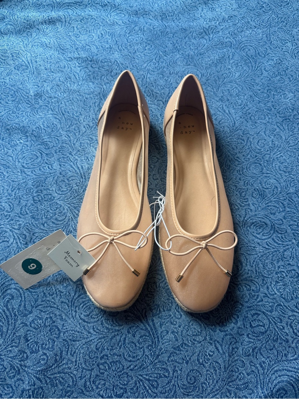 A New Day Amara Mesh Ballet Flats Beige Tan Nude Bow Memory Foam Insole | Size 9